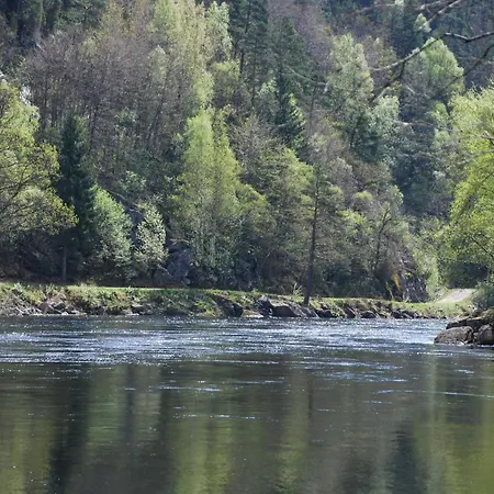 Mandalselva Laksehytter * Marnardal