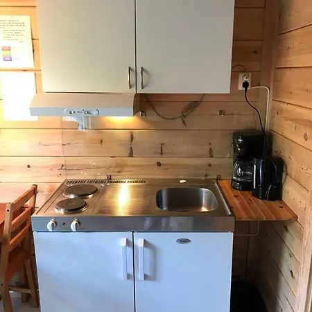 Mandalselva Laksehytter * Marnardal