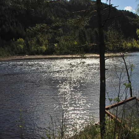 Mandalselva Laksehytter