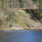 Mandalselva Laksehytter