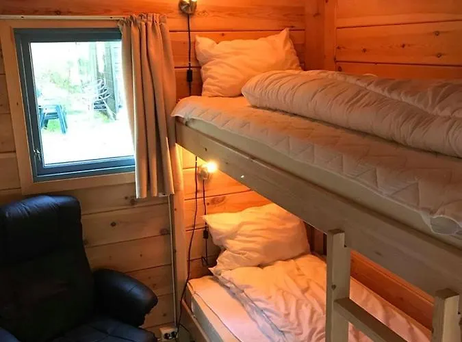 Mandalselva Laksehytter Marnardal