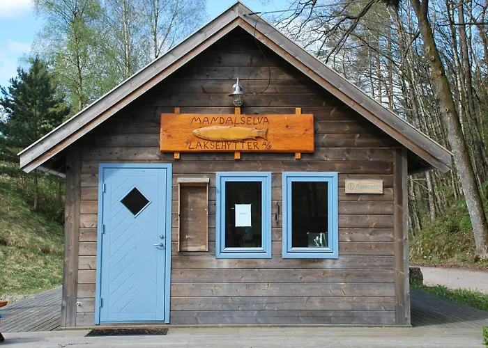 Mandalselva Laksehytter Lodge